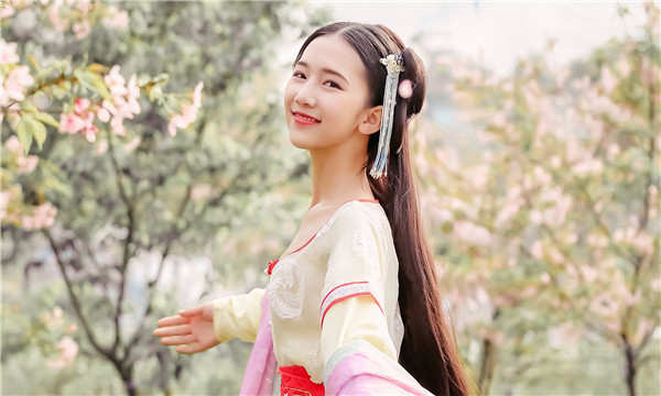洛隆三代试管包成功价格表：助你圆梦婴儿的真实成本