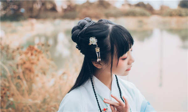 洛隆试管助孕生子多少钱？了解真实费用让你更安心